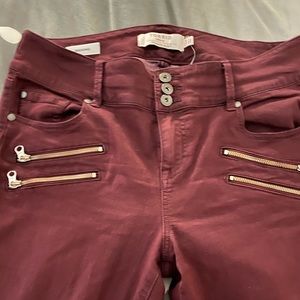 Torrid burgundy wine jeggings